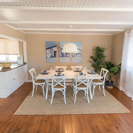 Nyaraló Beachliving *